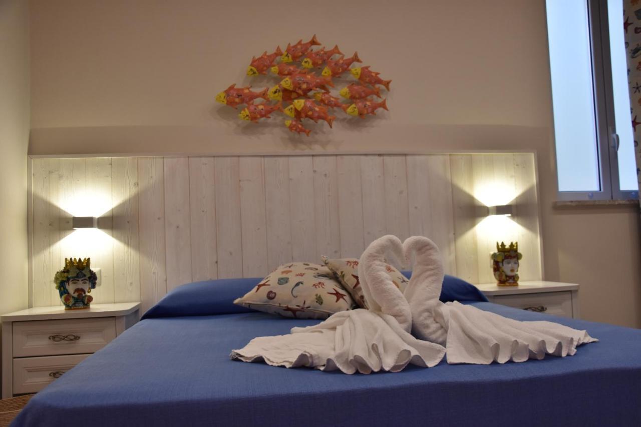 B&B Marina Blu Giardini Naxos Ngoại thất bức ảnh