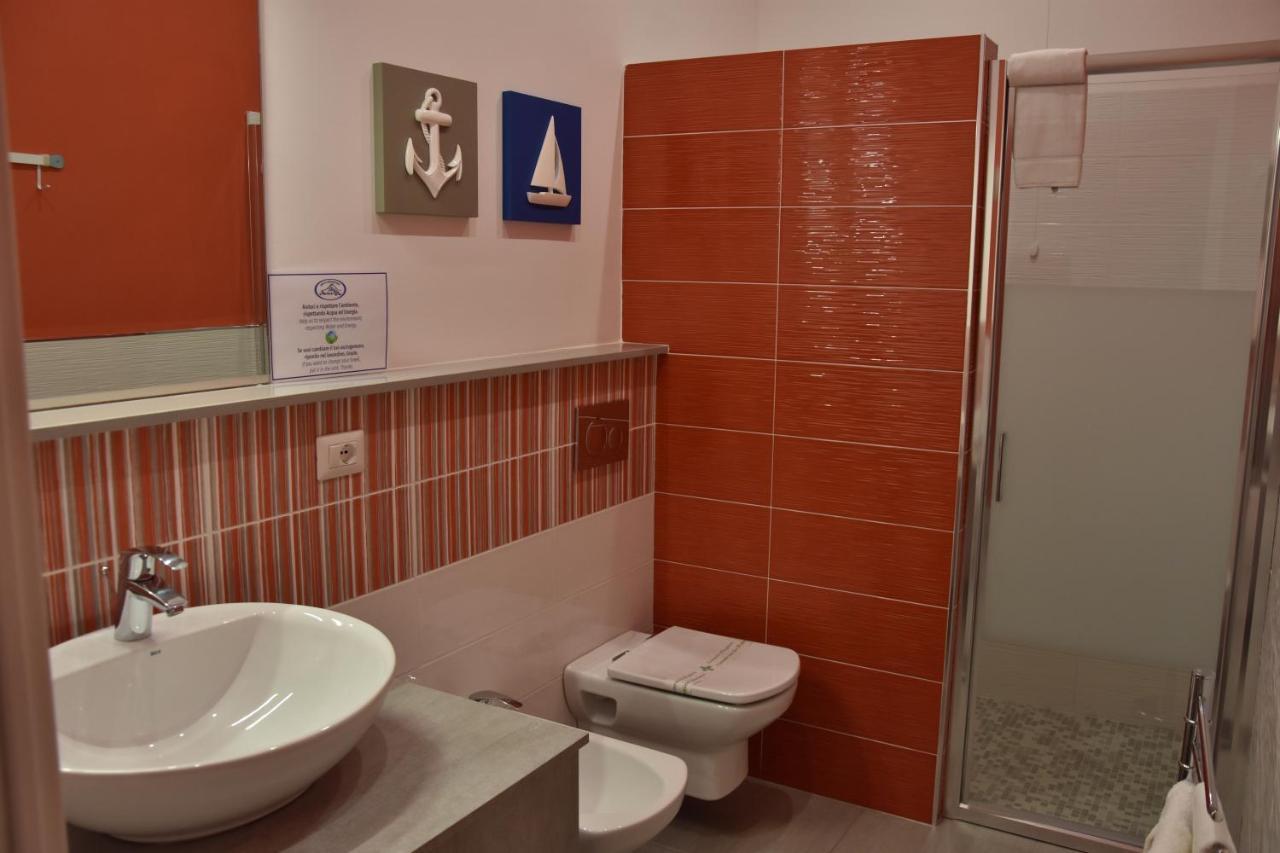 B&B Marina Blu Giardini Naxos Ngoại thất bức ảnh